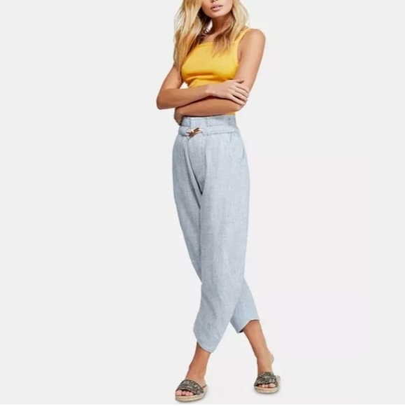 Free People Pants - Free People Paradise Toggle-Waist Capri, Blue Pants, Sz M.